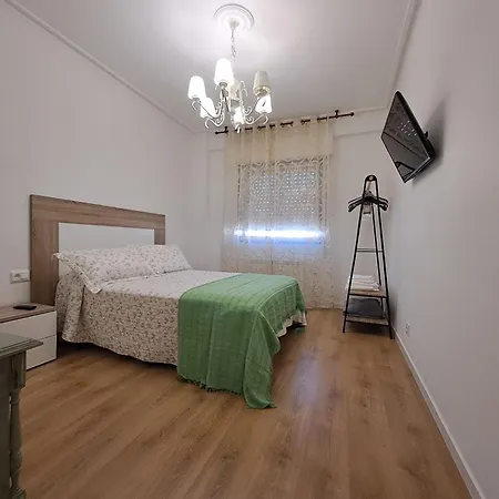 Piso En Ourense- Sempre Maruxina Daire *
